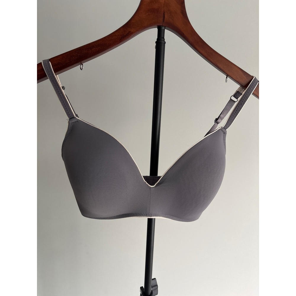 Anne Klein Wireless Bra Womens 34D Gray Minimalist Racerback Everyday Bra